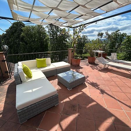 La Terrazza Fra Le Torri Apartment Lucca Exterior photo